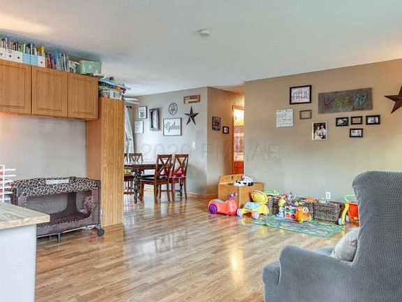 2nd image of 538 2nd Ave E