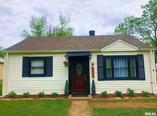 5208 N Roberts Rd, Peoria Heights, IL 61616