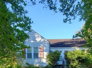 823 Hanshaw Rd, Ithaca, NY 14850