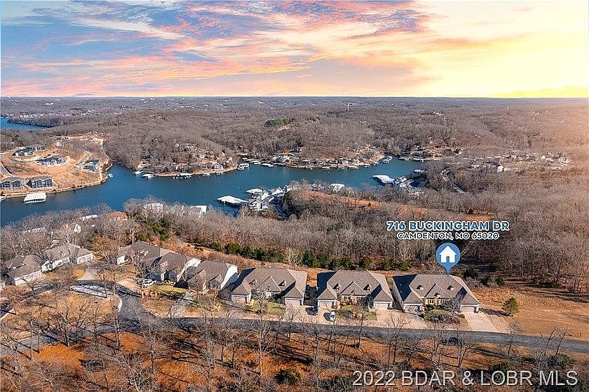 Villas Shores of Camelot