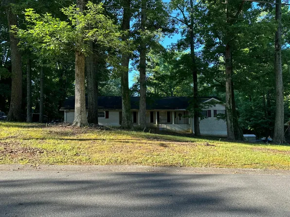 6650 Peacock Blvd, Morrow, GA 30260