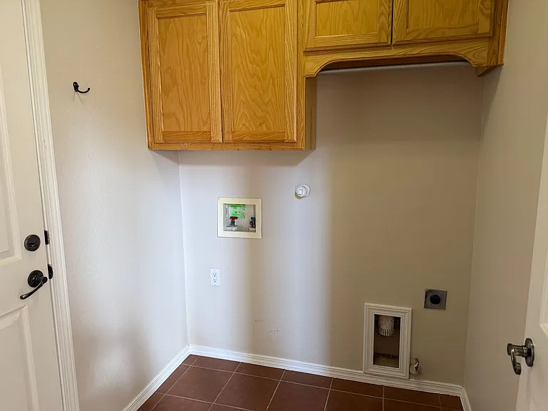 6202 Sierra Nevada Cir NW — Photo 7