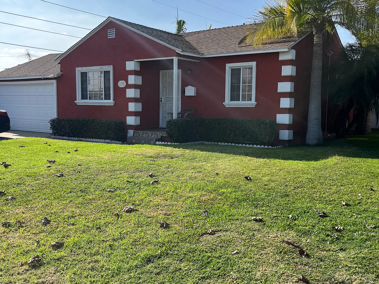 5 bed, 1852 sqft, $4,000 — Photo 2