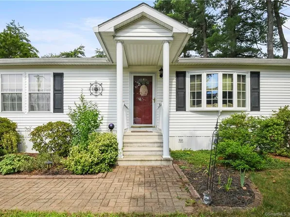 5A Pine Street, Plainville, CT 06062