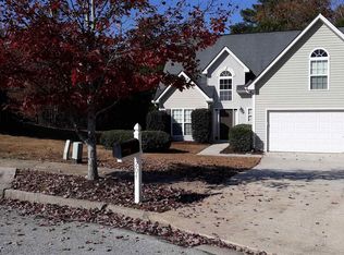 204 McIntosh Ct, Fairburn, GA 30213