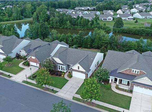 3rd image of 7106 Shenandoah Dr