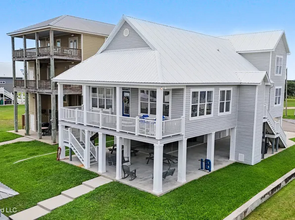4009 Borneo St, Bay Saint Louis, MS 39520