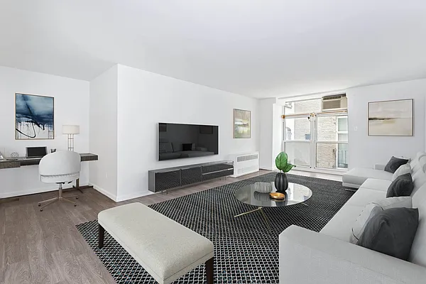 Rented by Kole Group | media 10