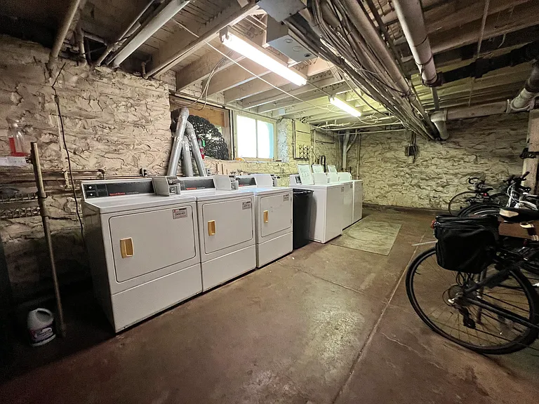 We have a laundry facility, located in the basement. The machines have both coin operation and a QR code so that you can pay electronically with any form of payment. If you choose to download the app, there is also a countdown timer.