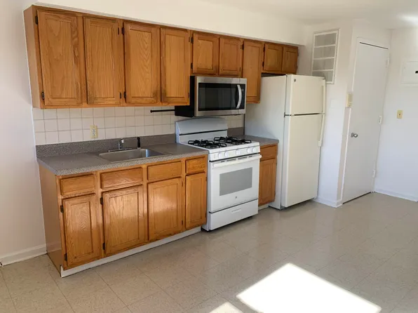 1665 Bedford Avenue image 1 of 7