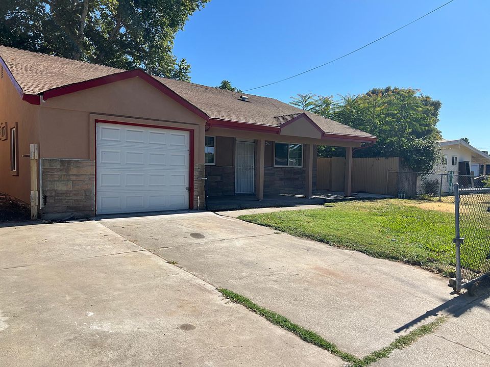 1st image of 945 Joan St