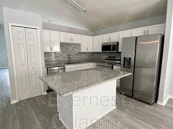 2nd image of 4312 Willowcrest Ct