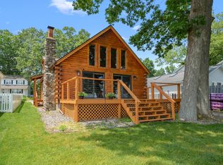 9715 Woodlawn Dr, Portage, MI