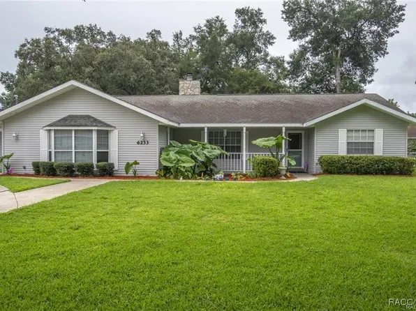 6233 W Pinedale Cir, Crystal River, FL 34429