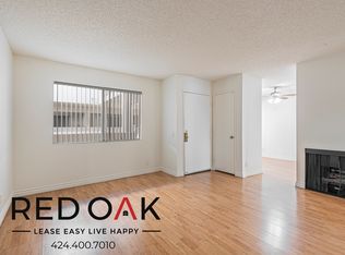 18444 Napa St APT 102, Northridge, CA 91325
