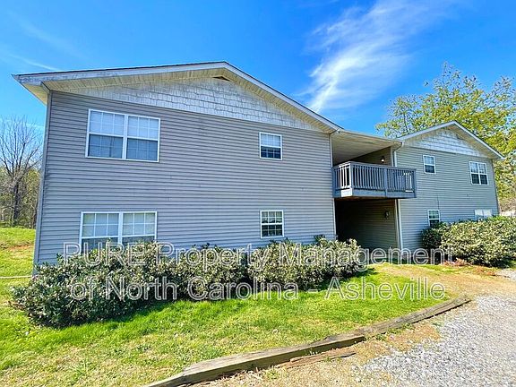 2nd image of 143 Carrion Ln