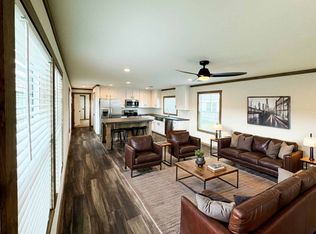 1800 Oak Grove Rd E #150, Burleson, TX 76028