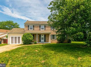 6121 Tammy Dr, Alexandria, VA 22310