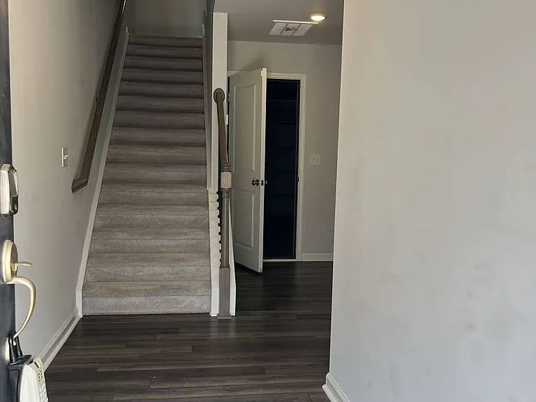 189 Ivy Vine Way — Photo 5