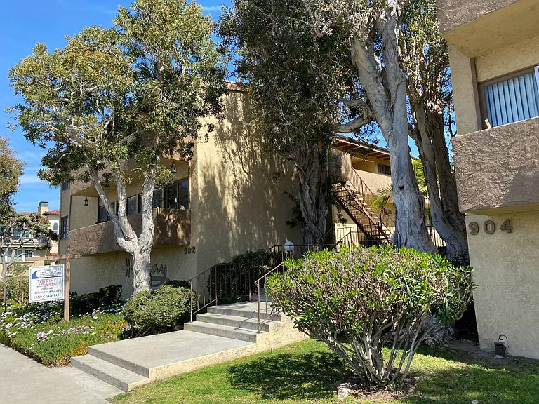 904 S Catalina Ave #T — Photo 4