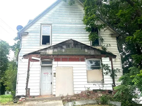 108 Clayton St, Saint Joseph, MO 64504