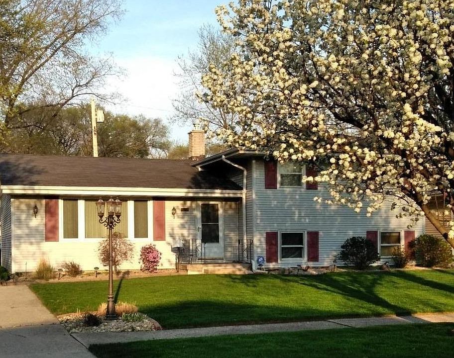 1st image of 9001 Idlewild Ave