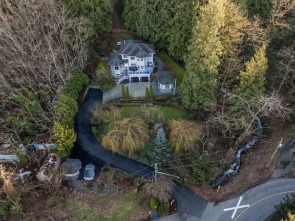 3rd image of 42602 Majuba Hill Rd