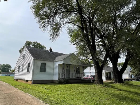 411 Lincoln Dr, Fredericktown, MO 63645