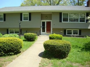 46 Locust St, Trumbull, CT 06611