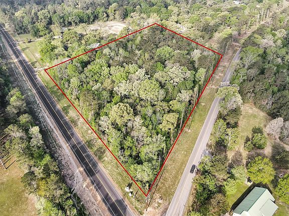 5th image of County Line Rd