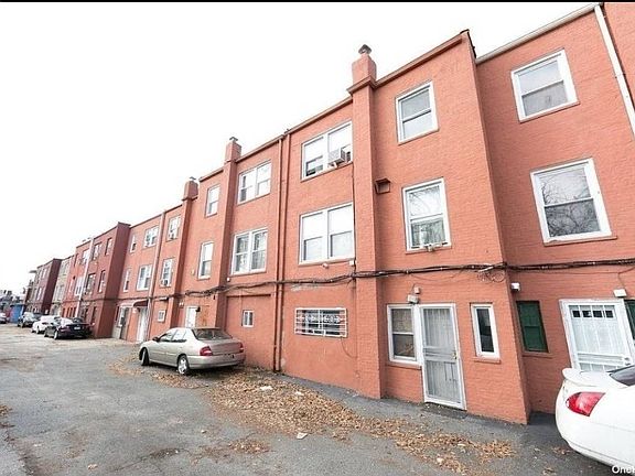 3rd image of 133-11 Francis Lewis Blvd