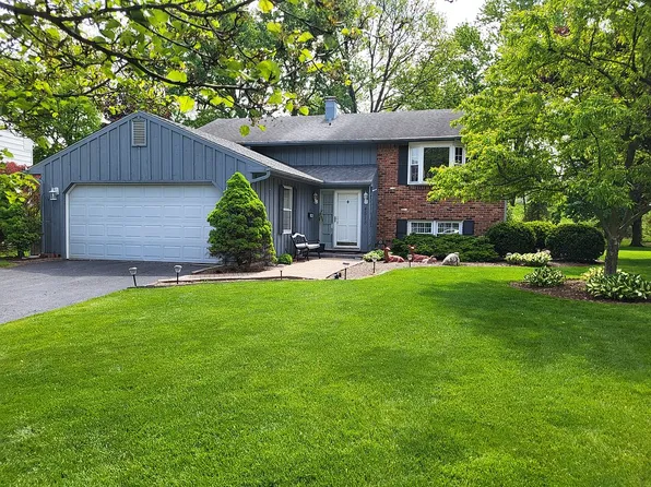 4518 Longfellow Rd, Sylvania, OH 43560