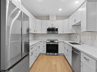 10211 Rancho Carmel Dr #212, San Diego, CA 92128