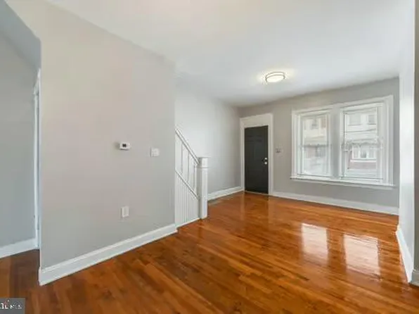 715 S Frazier St, Philadelphia, PA 19143