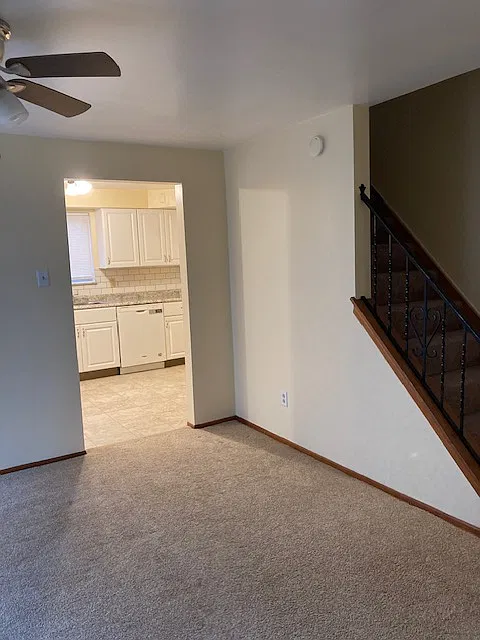 3 bed, 1225 sqft, $1,400 — Photo 4