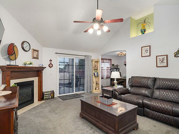 4th image of 4037 W Linwood Street