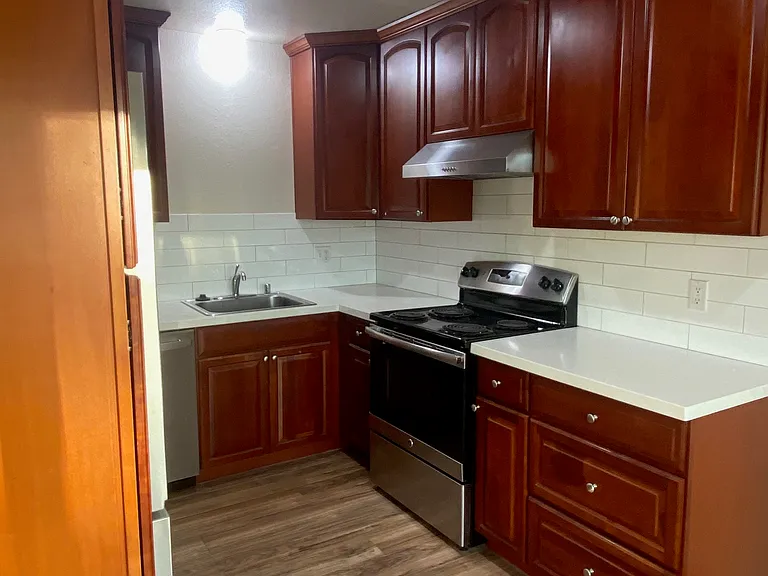 43587 Ellsworth St #6 — Photo 3