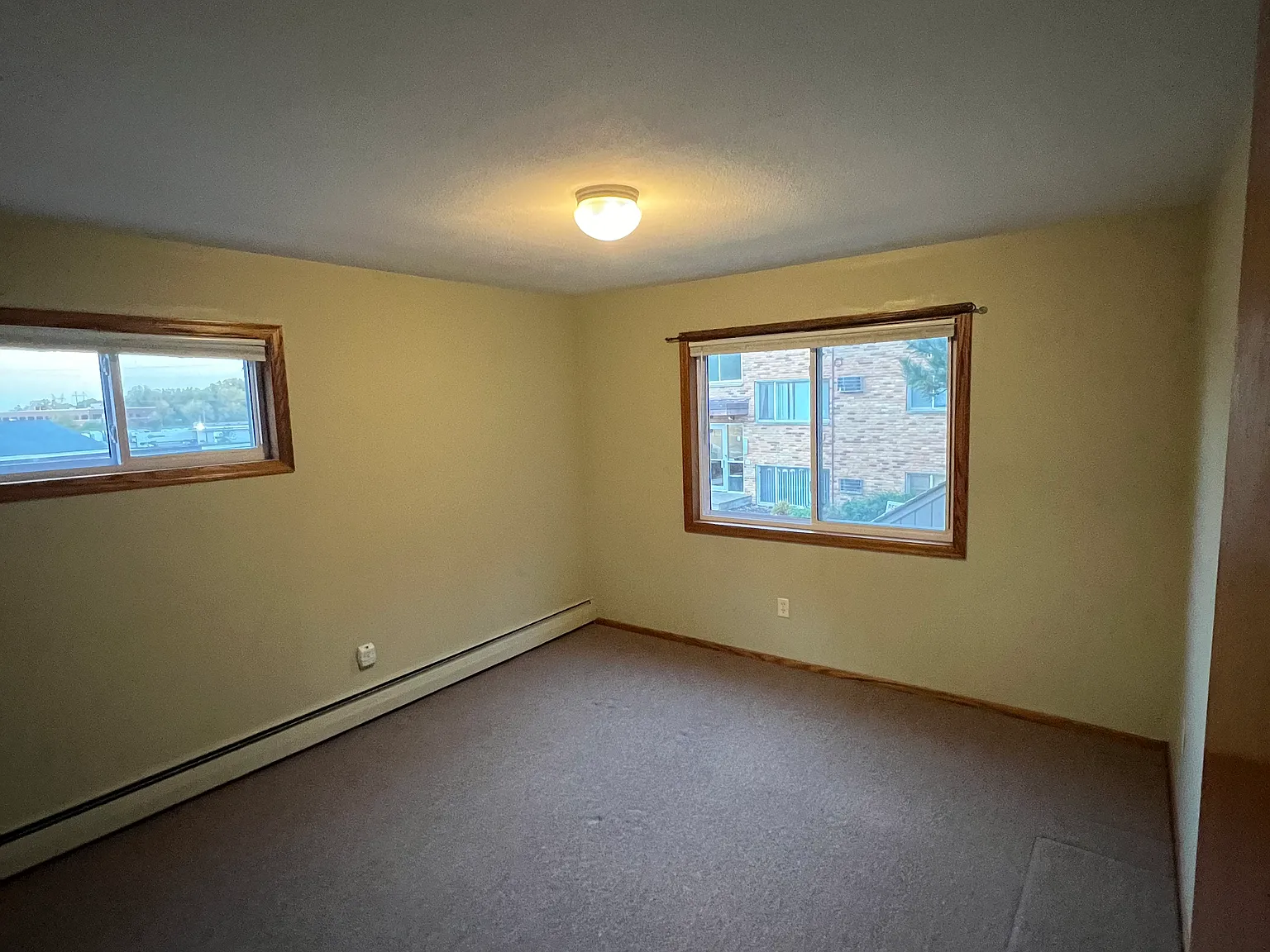 1 bed, $1,000 — Photo 3