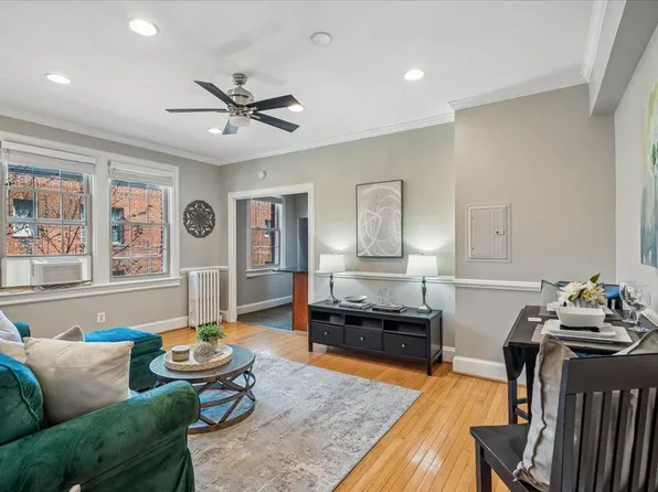 3010 Wisconsin Ave NW APT 209, Washington, DC 20016