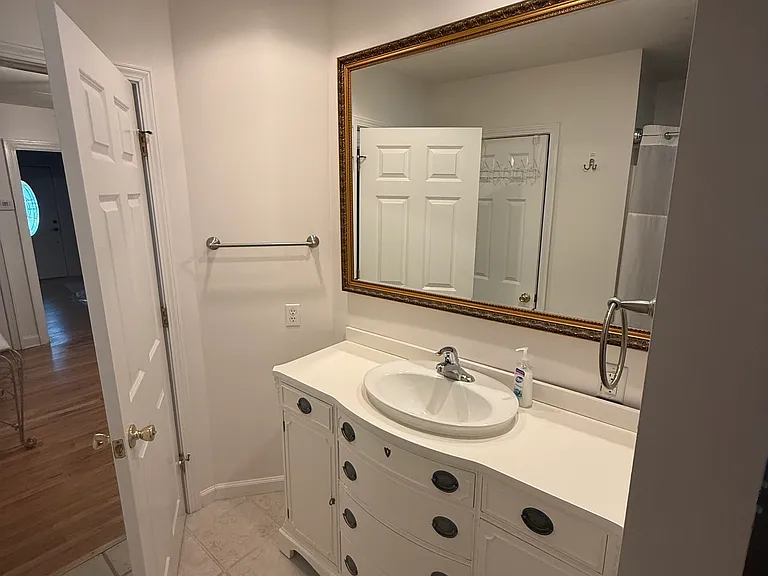 601 Norris St #A — Photo 10