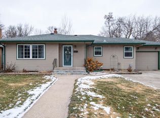 415 15th St S, Moorhead, MN 56560