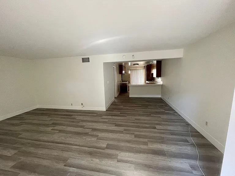 17854 Linda Dr — Photo 6