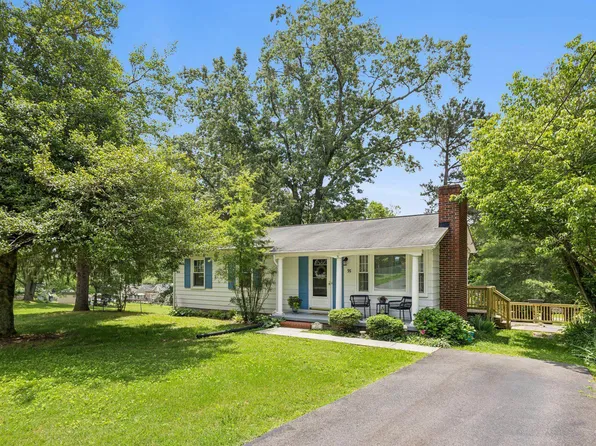 55 Pegs Ln, Fredericksburg, VA 22405