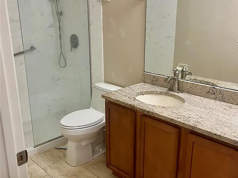 308 Windsor St6_12152023