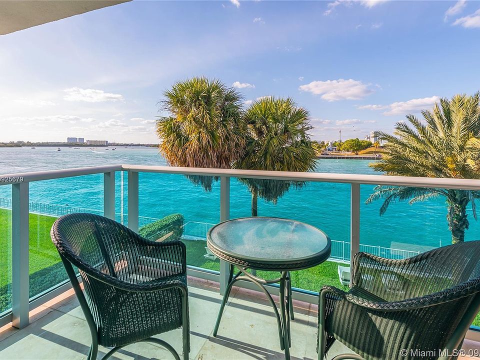1st image of 290 Bal Bay Dr #302