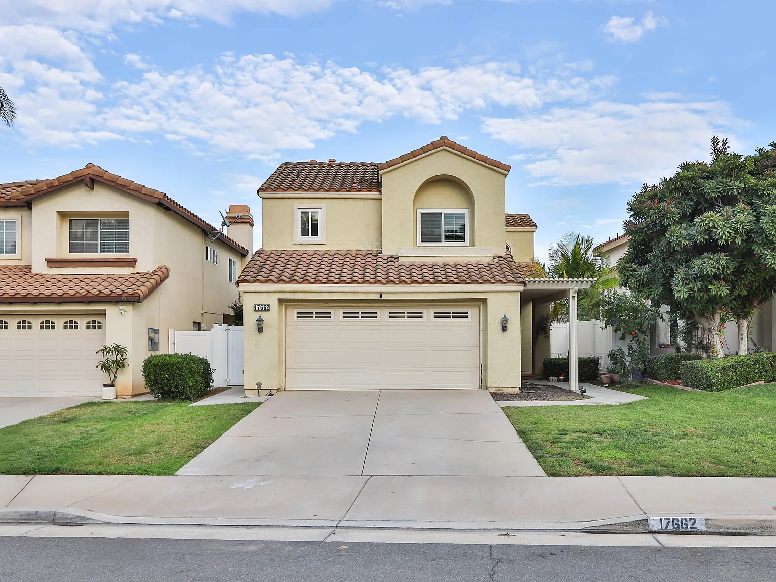 3 bed, 2.5 bath, 1595 sqft, $3,595 — Photo 1