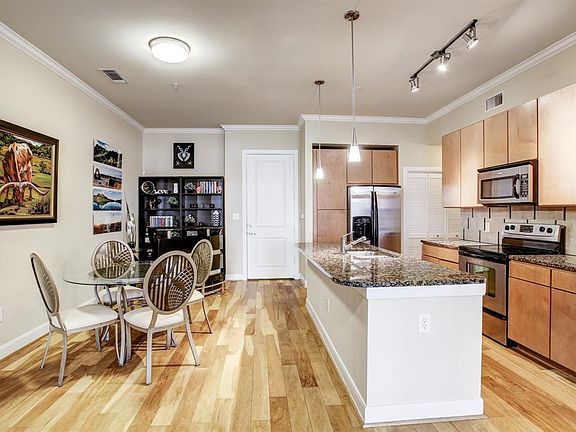 4th image of 300 Saint Joseph Pkwy APT 217
