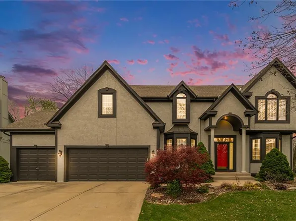 13729 Flint St, Overland Park, KS 66221