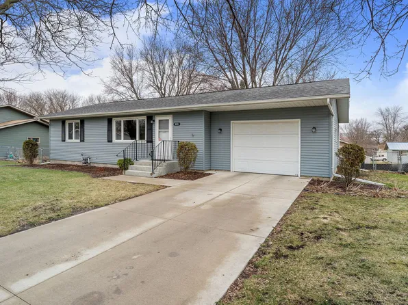 520 22nd St NE, Owatonna, MN 55060