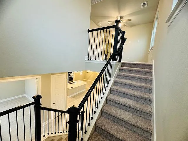 700 Prairie Falcon Dr — Photo 12
